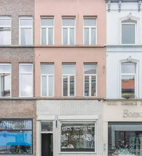 Ruime In Centrum Voor 4 아파트